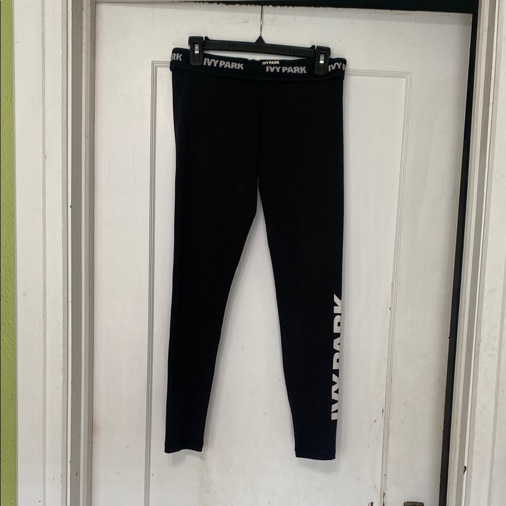 IVY PARK LEGGINGS
